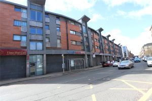 Dumbarton Road, Glasgow, G11 6AA