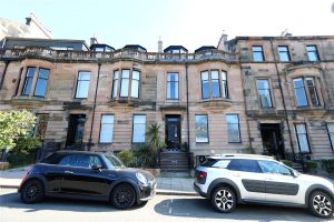 Victoria Crescent Road, Glasgow, G12 9DB