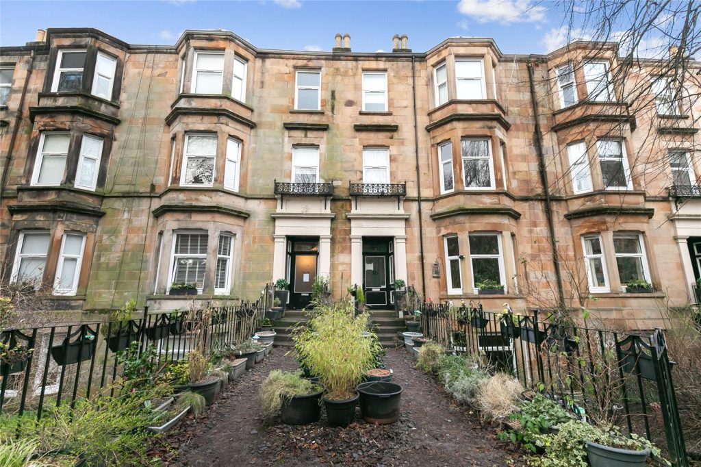 20, Camphill Avenue, Glasgow (G41 3AY)