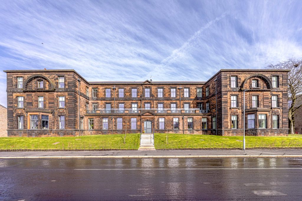 4, School Drive, Glasgow (G13 1FG)