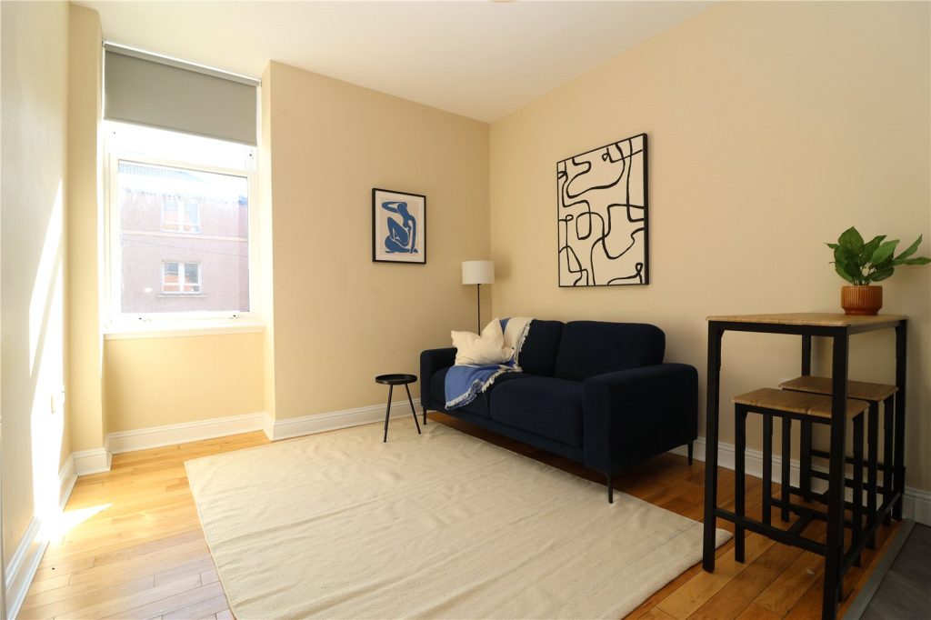 29, Harley Street, Glasgow (G51 1AJ)