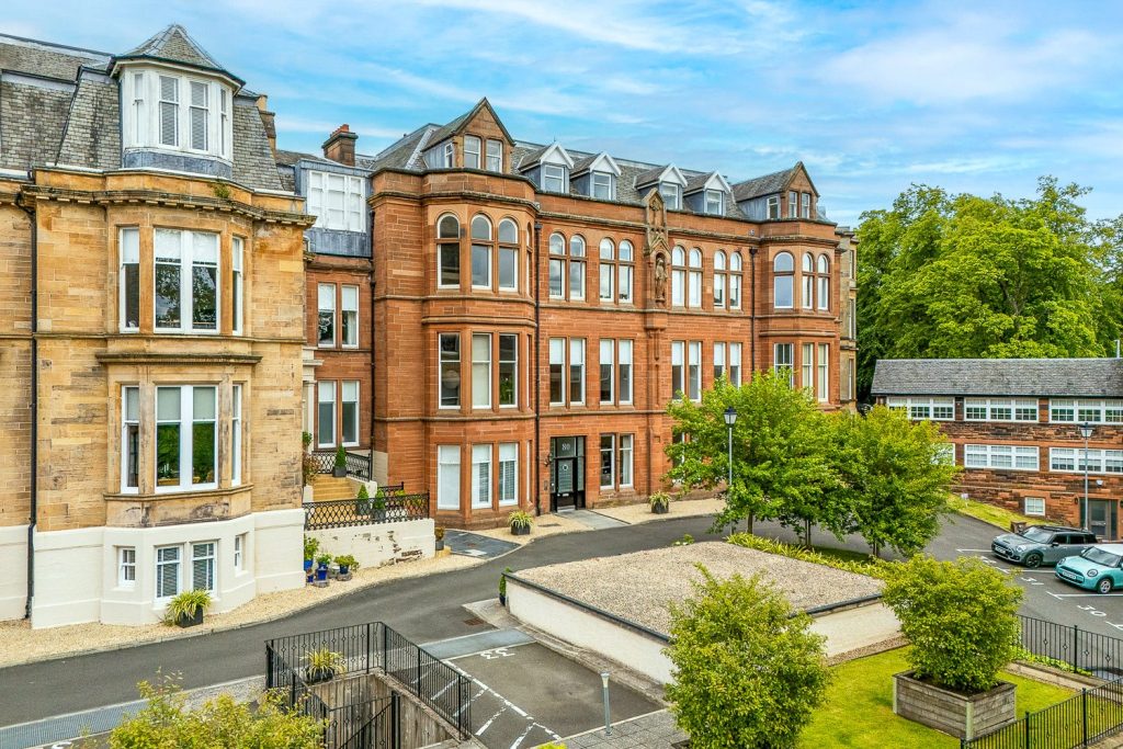 82, Victoria Crescent Road, Glasgow (G12 9JL)