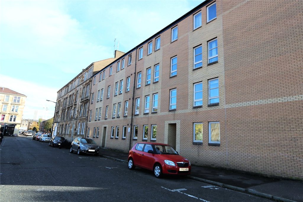 17, Dover Street, Glasgow (G3 7BG)