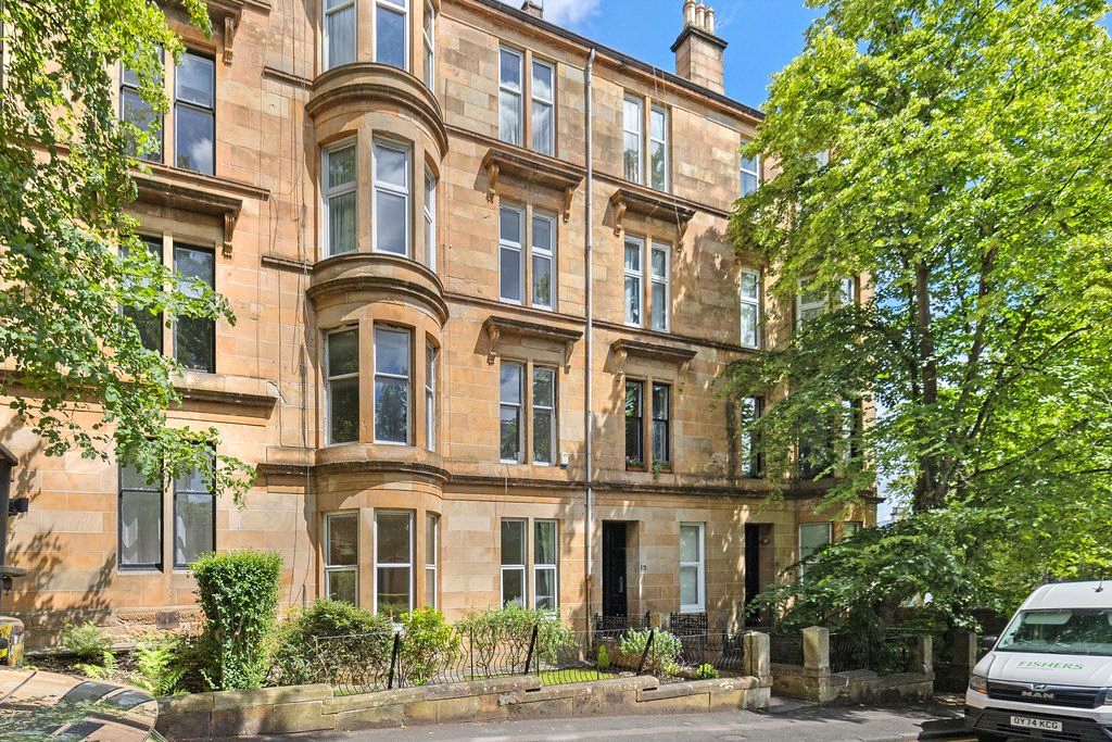 96, Gibson Street, Glasgow (G12 8LD)
