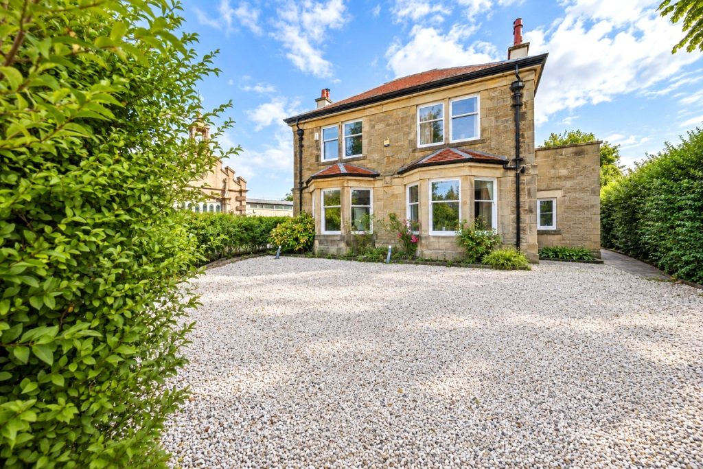 38, Mansionhouse Road, Paisley (PA1 3RF)